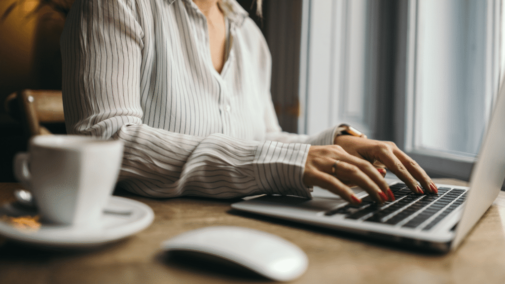 Why Should You Hire a Virtual Assistant?